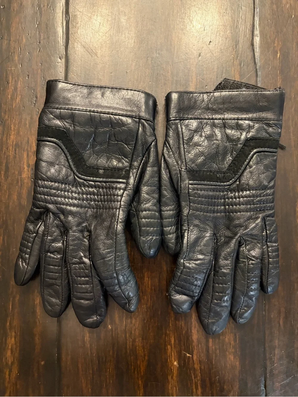 Zadig & Voltaire Black Quilted Leather women’s Gloves